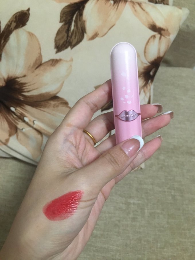 卡姿兰彩妆产品
