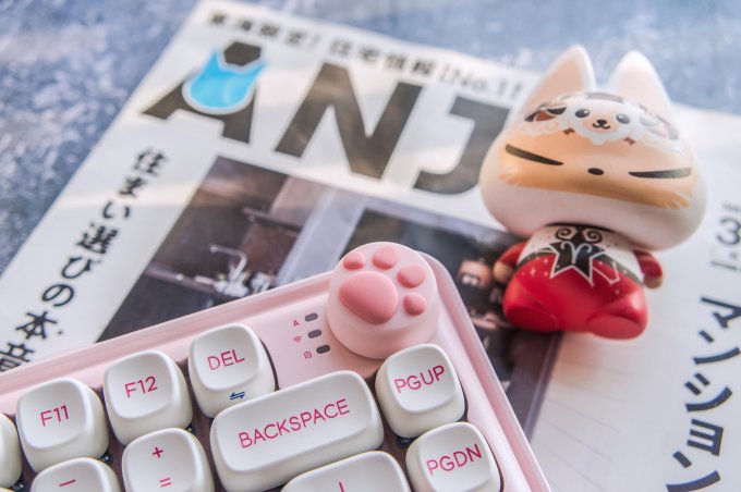 达尔优无线键盘
