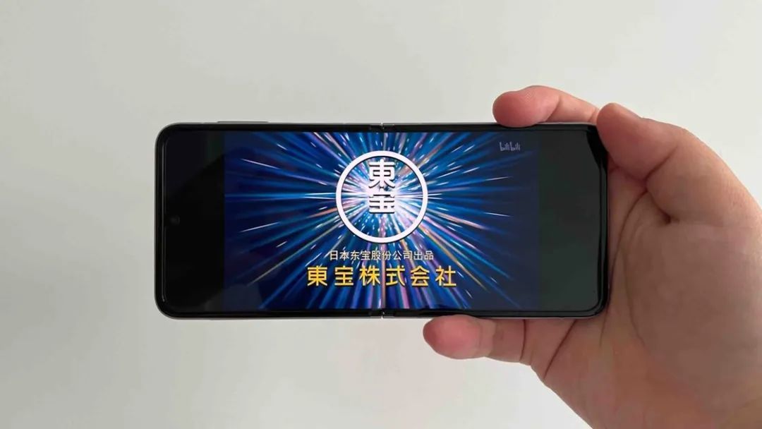 折叠屏、大屏 Android 真的好用吗？用过之后，他们这么说……