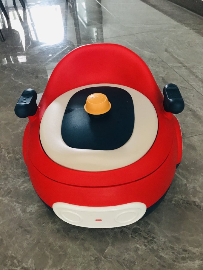 婴儿坐便器