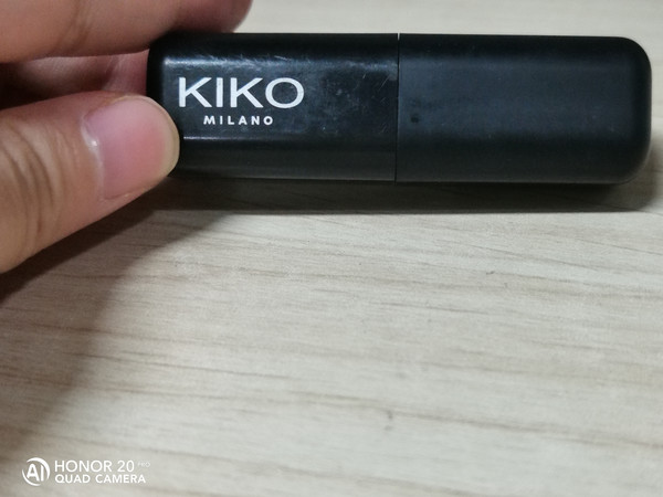 猪猪女孩们必备的一只口红哦