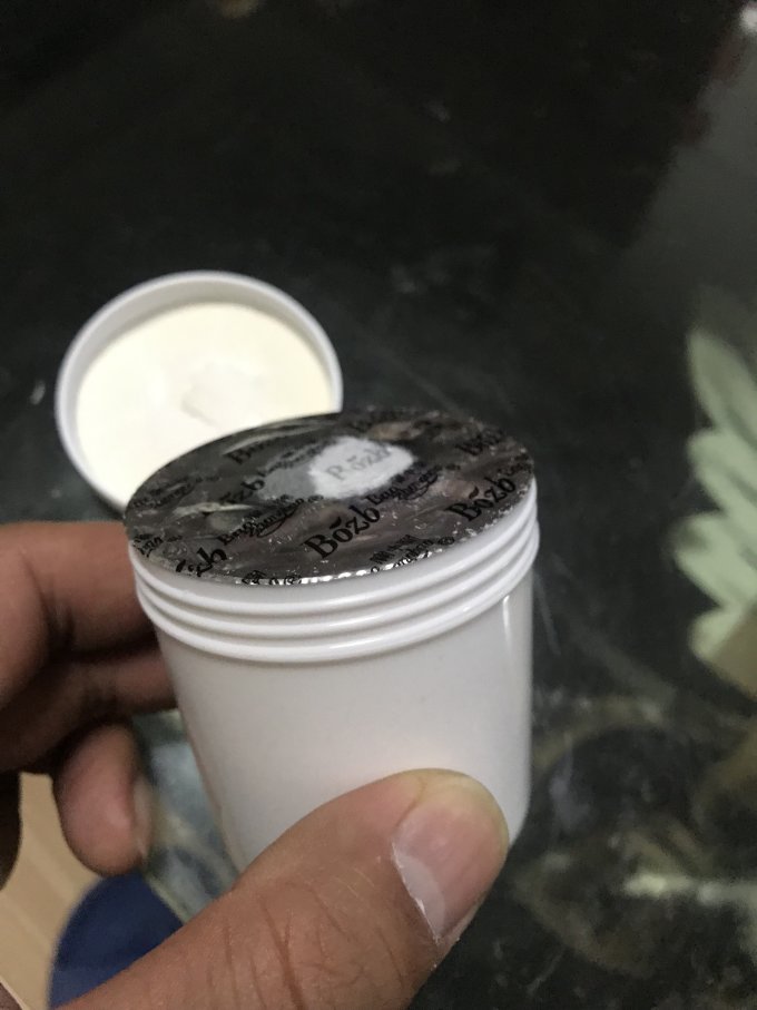 宝中宝护手霜