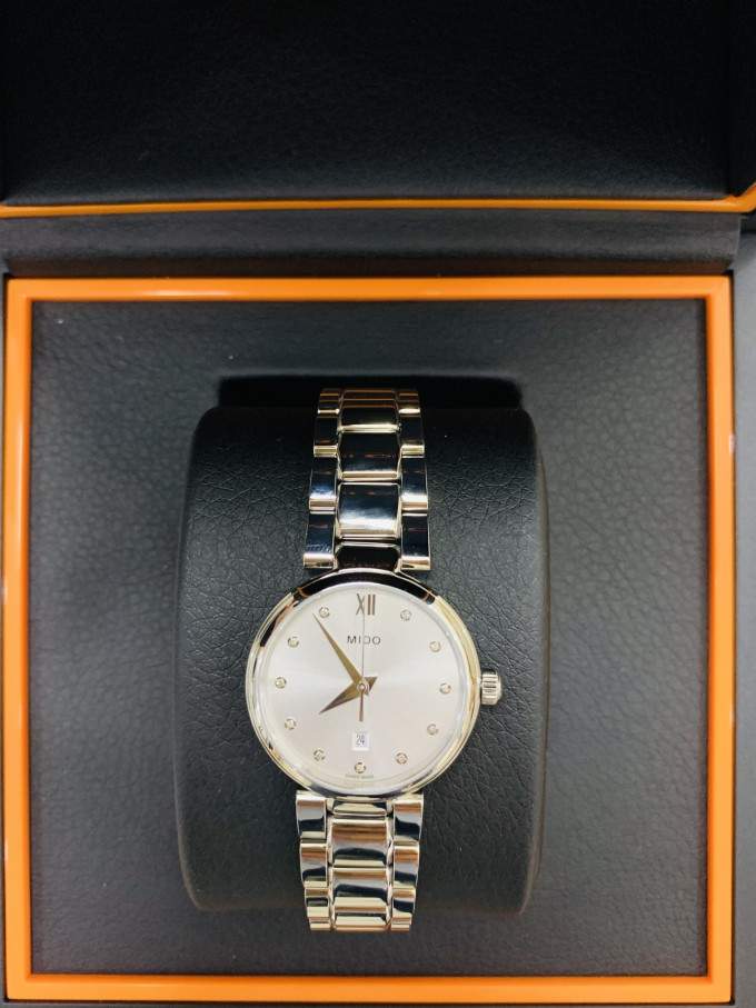 美度女款石英表