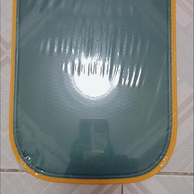 用这个菜板切水果就再也不会有串味的烦恼啦