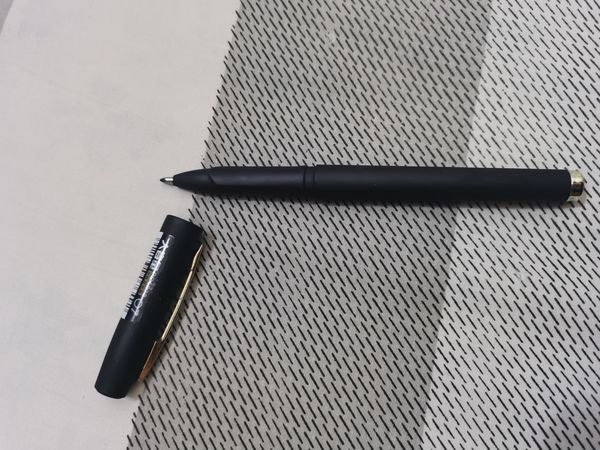我的最爱！0.7宝克中性笔写字嘎嘎好看