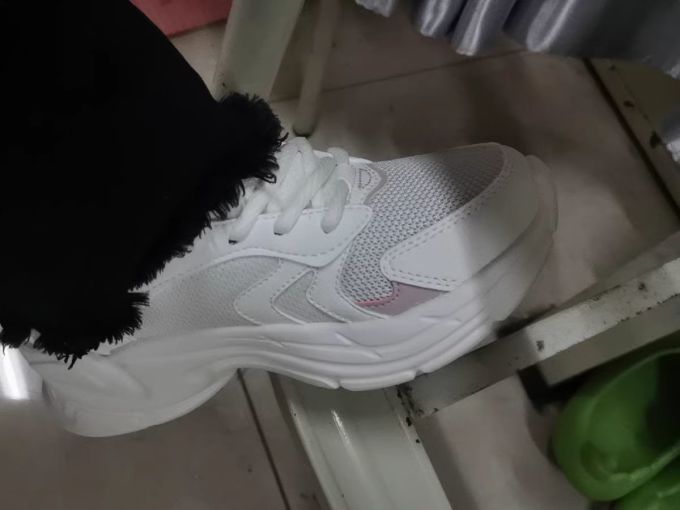 休闲运动鞋