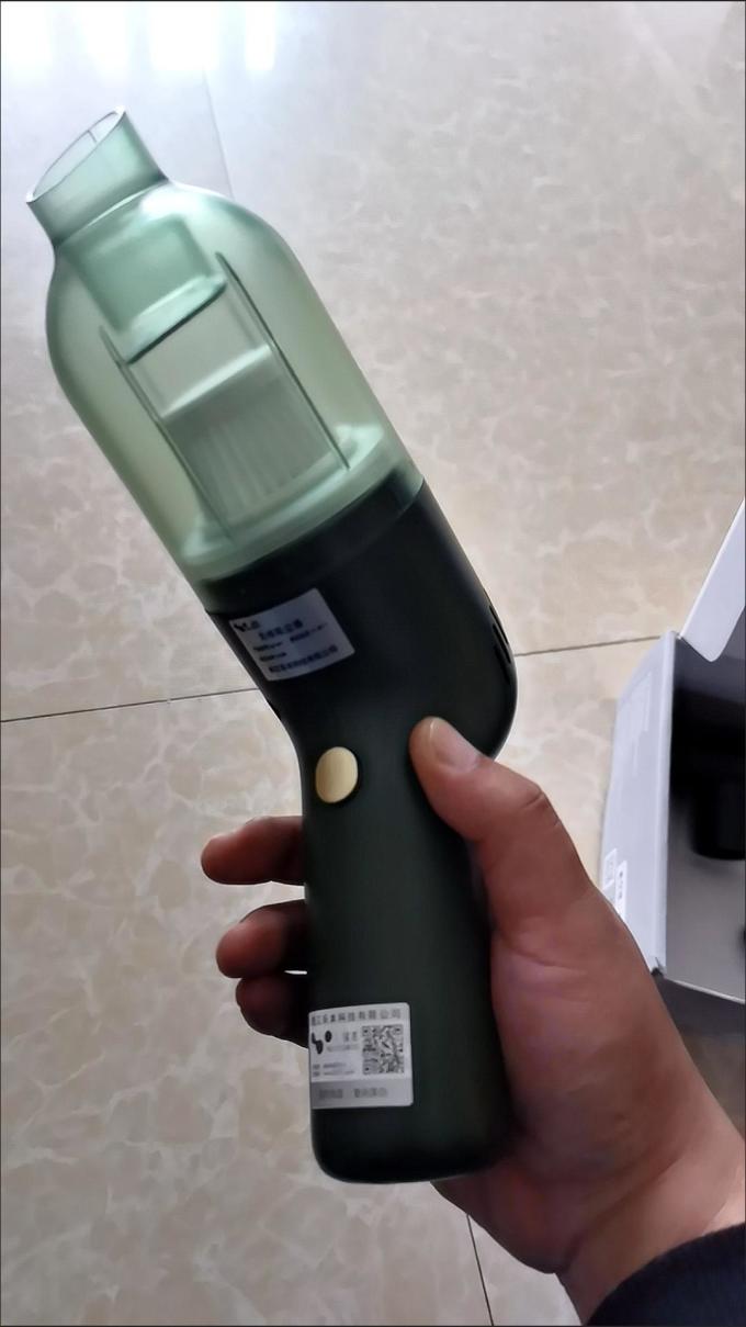 小米车载吸尘器