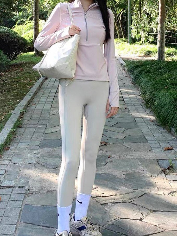 暴走的萝莉瑜伽服饰