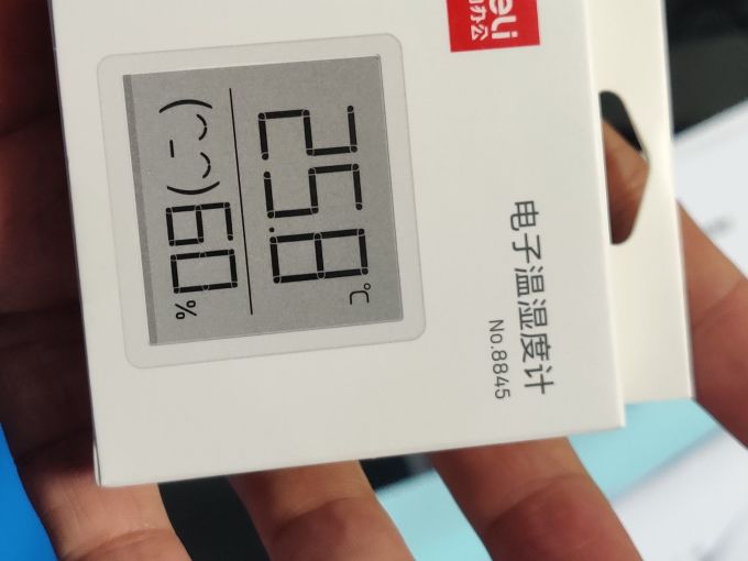 得力温湿度计