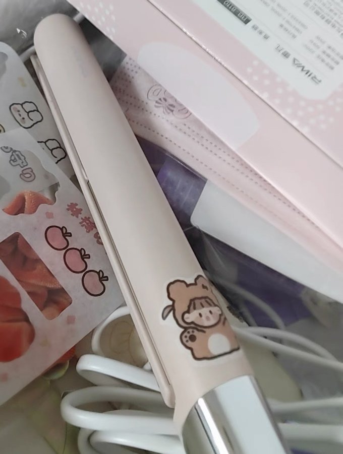 雷瓦美发造型器