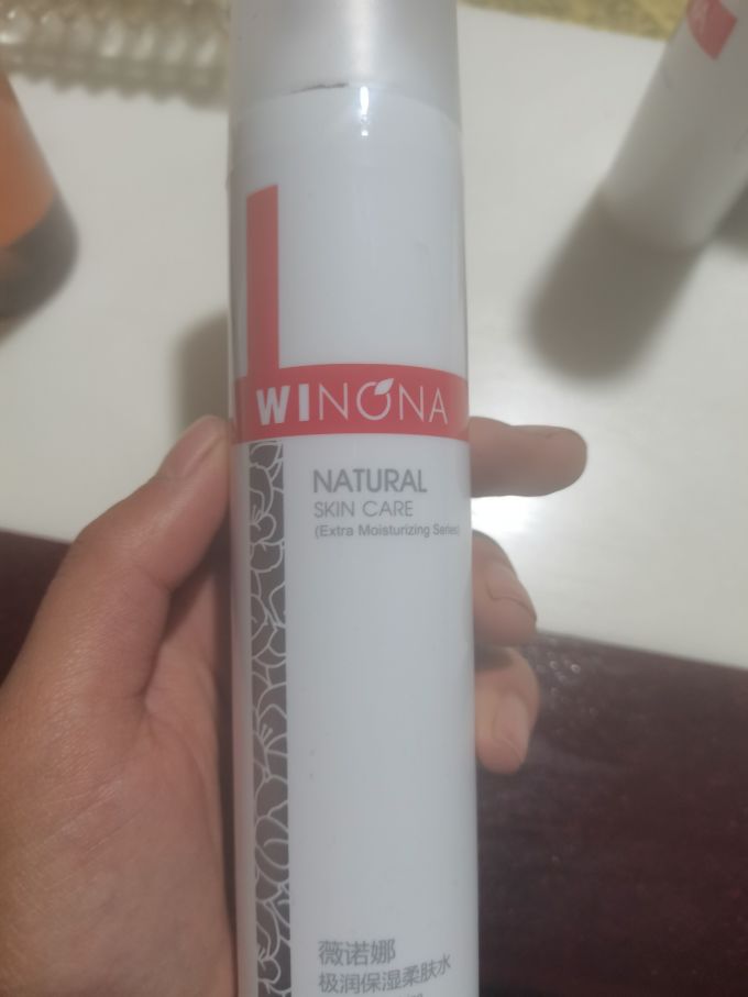 薇诺娜爽肤水
