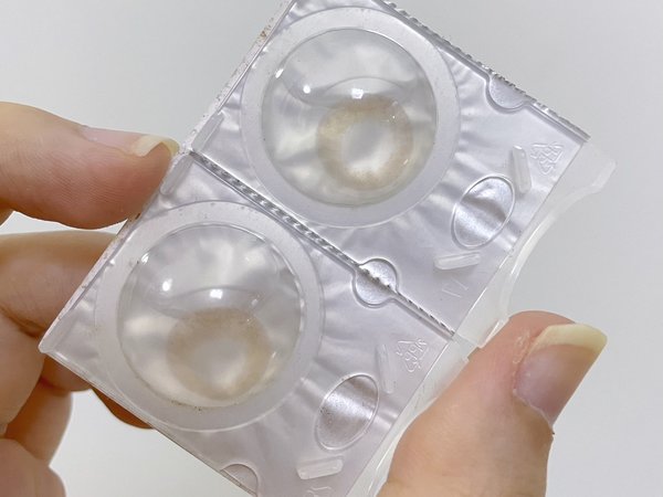 跟风买的美少女战士联名美瞳真的好用吗？