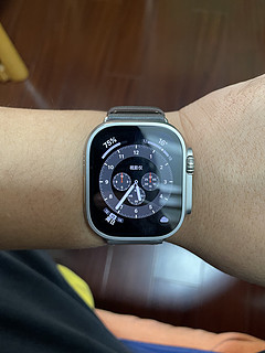 Apple Watch Ultra 三种表带效果