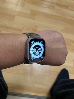 Apple Watch Ultra 三种表带效果