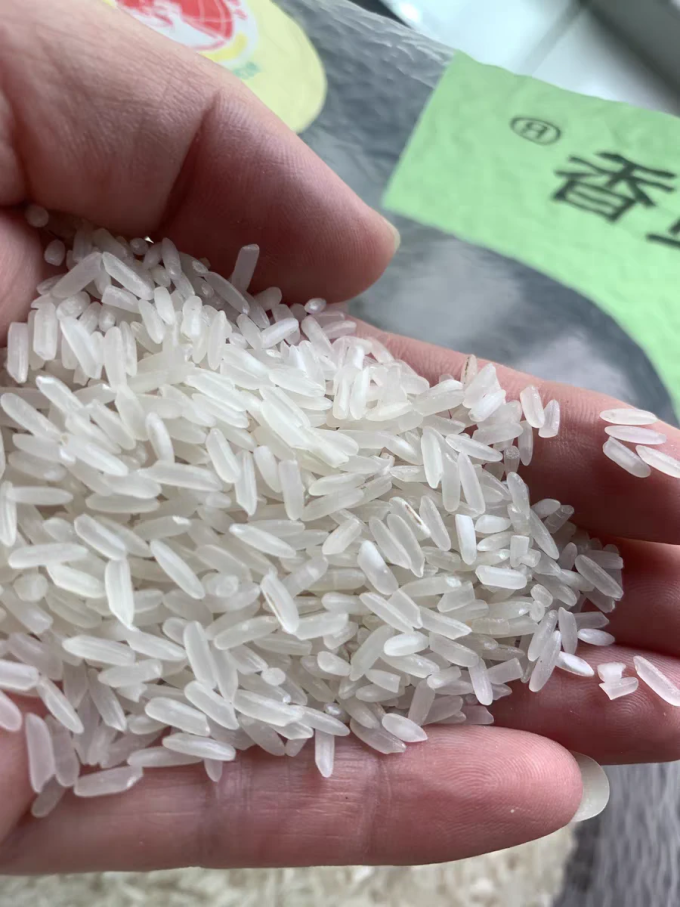 品贡香大米
