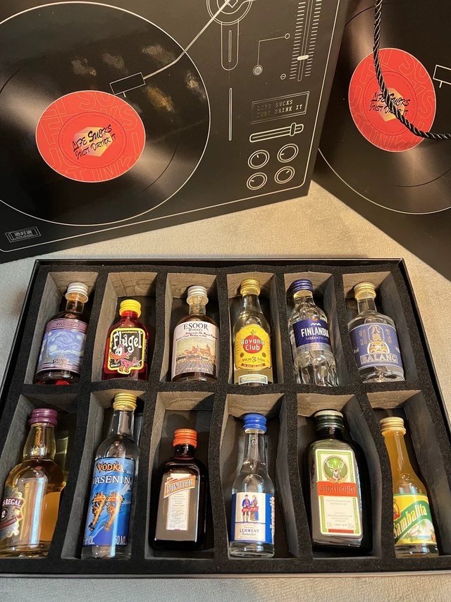买给老公的小酒～看着很可爱
