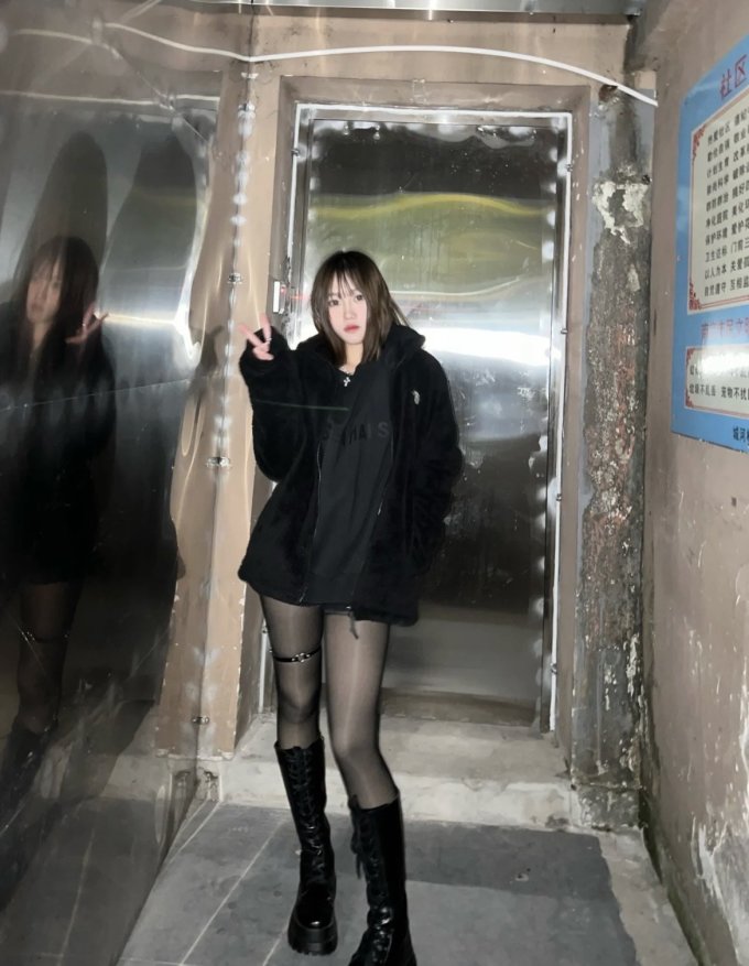 女士卫衣