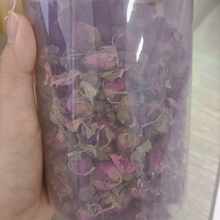 可以泡着也可以看的玫瑰花苞茶