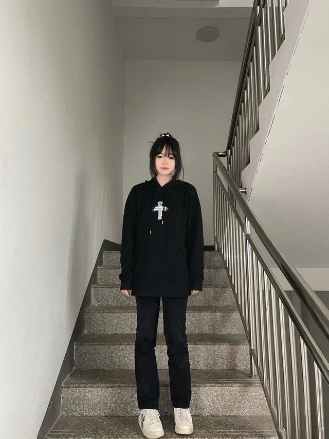 在上课路上被要了五次微信