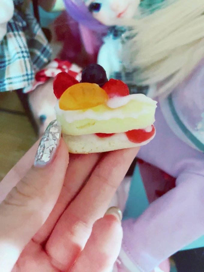 肌美精糖果巧克力
