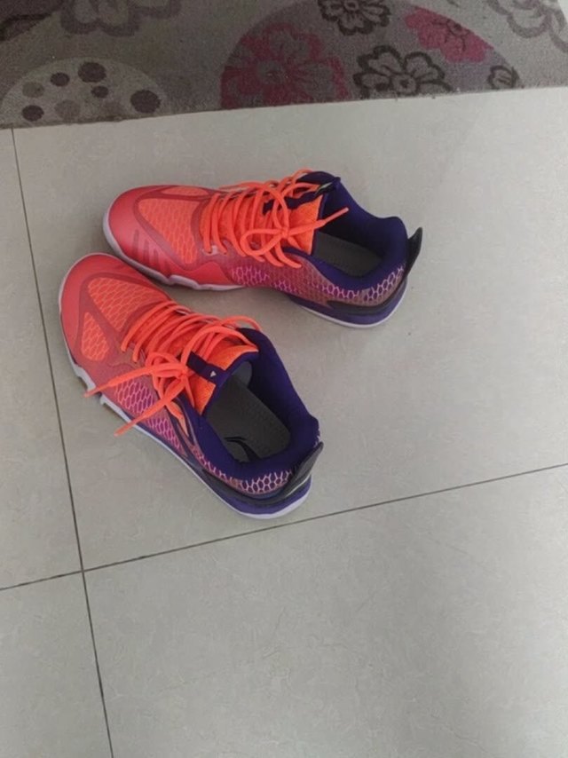 买了这么多的跑步鞋，多贵的都有，个人感觉