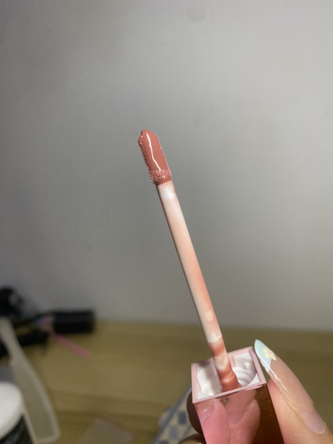 唇彩唇蜜