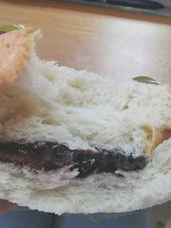这个紫米面包早餐真的很饱腹!