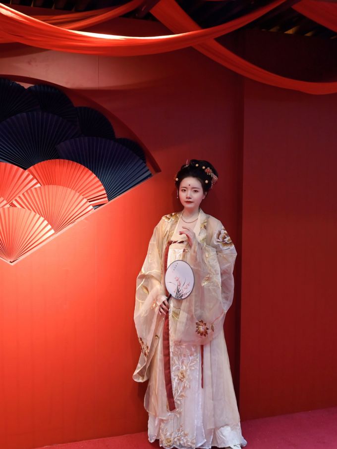 采梦集汉服