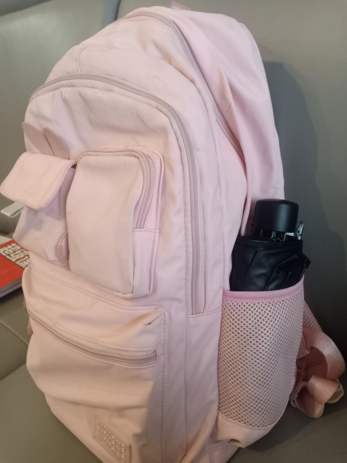 第九城女士双肩包