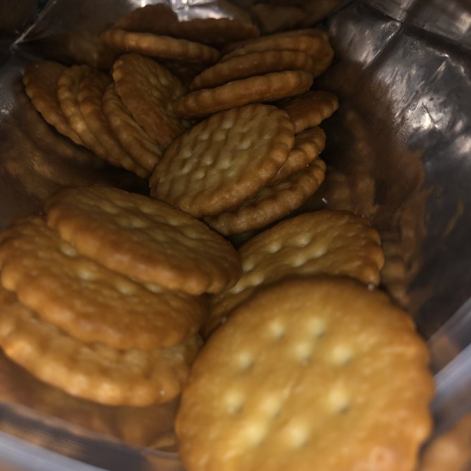 良品铺子饼干