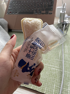 这个酸奶小面包真的好好吃！