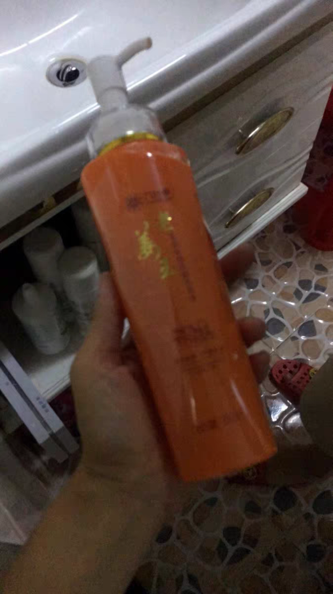 九叶草洗发水