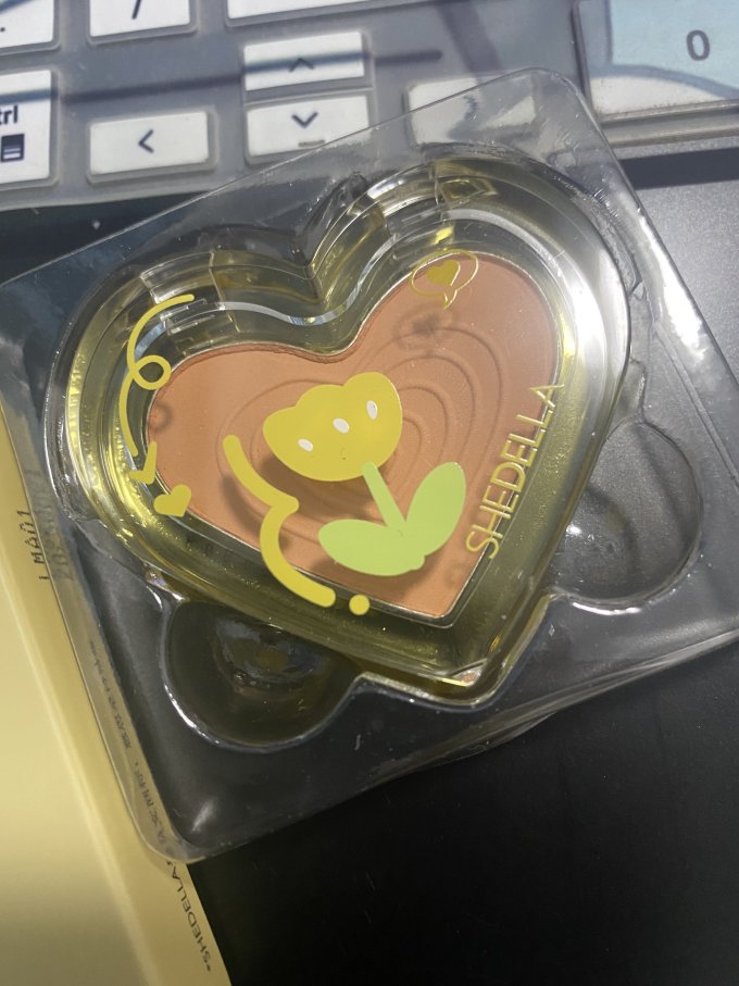 诗蒂娅腮红