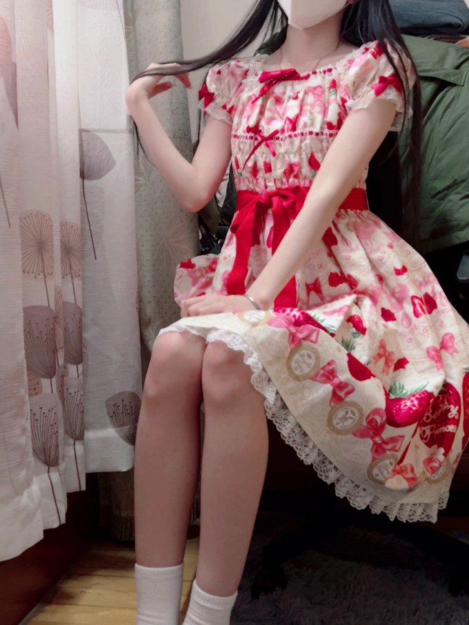 巴朵妮Lolita