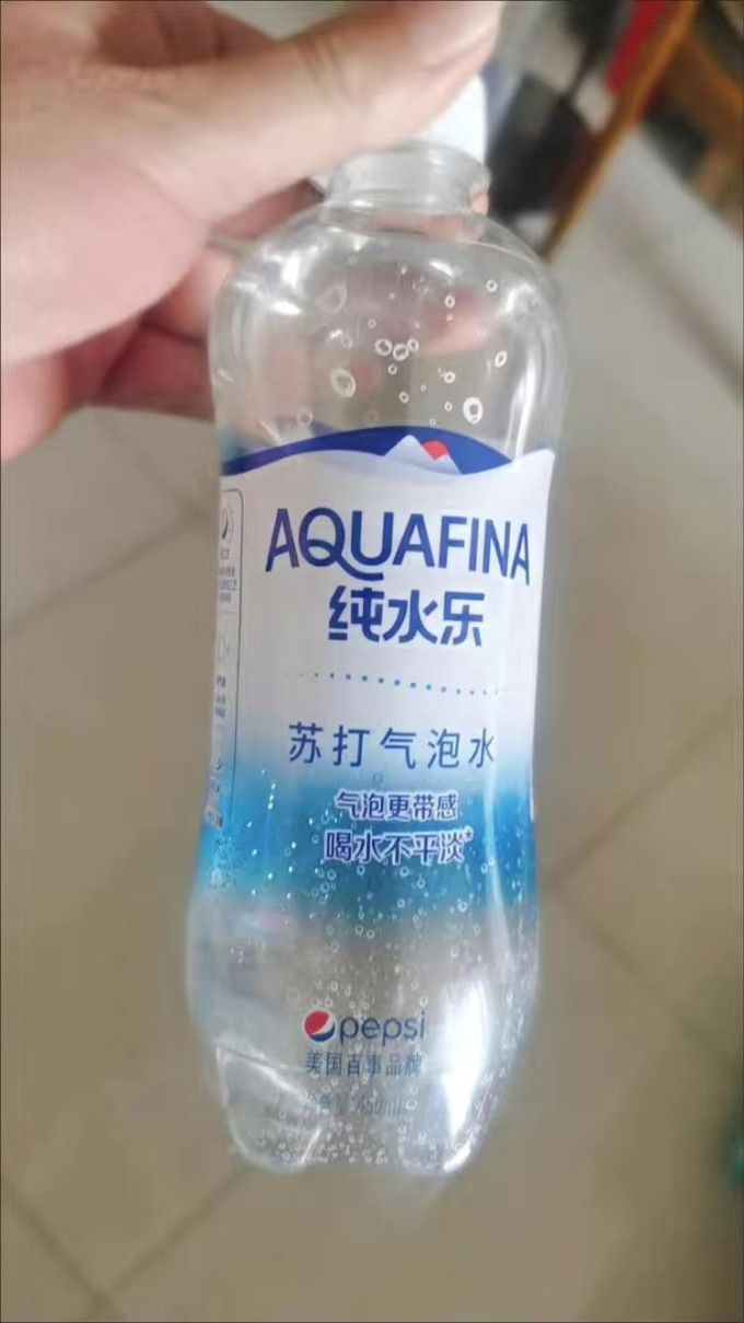 纯水乐起泡饮用水