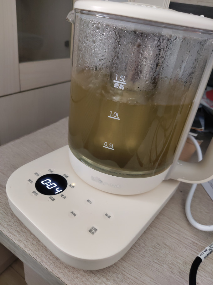 小熊电水壶