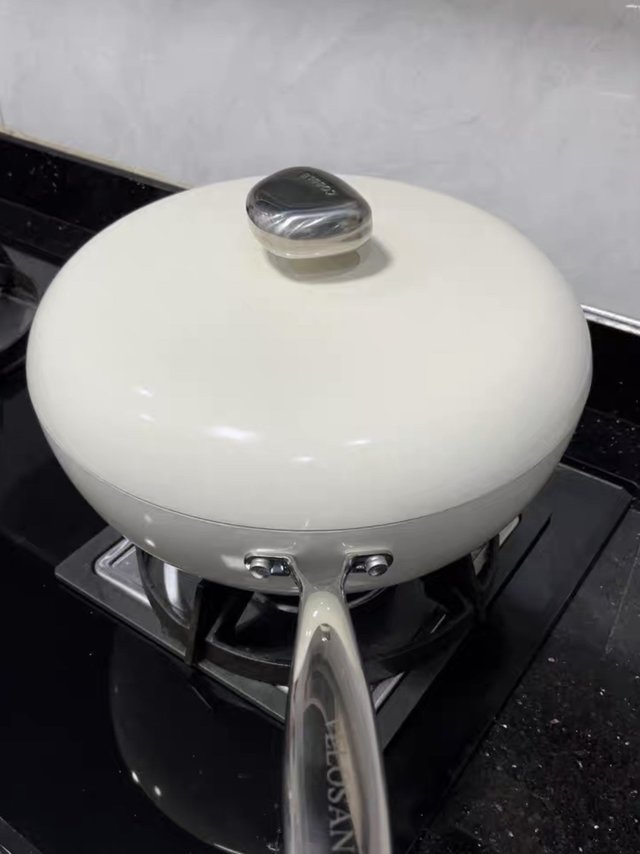 高颜值家用小锅 不粘锅哦