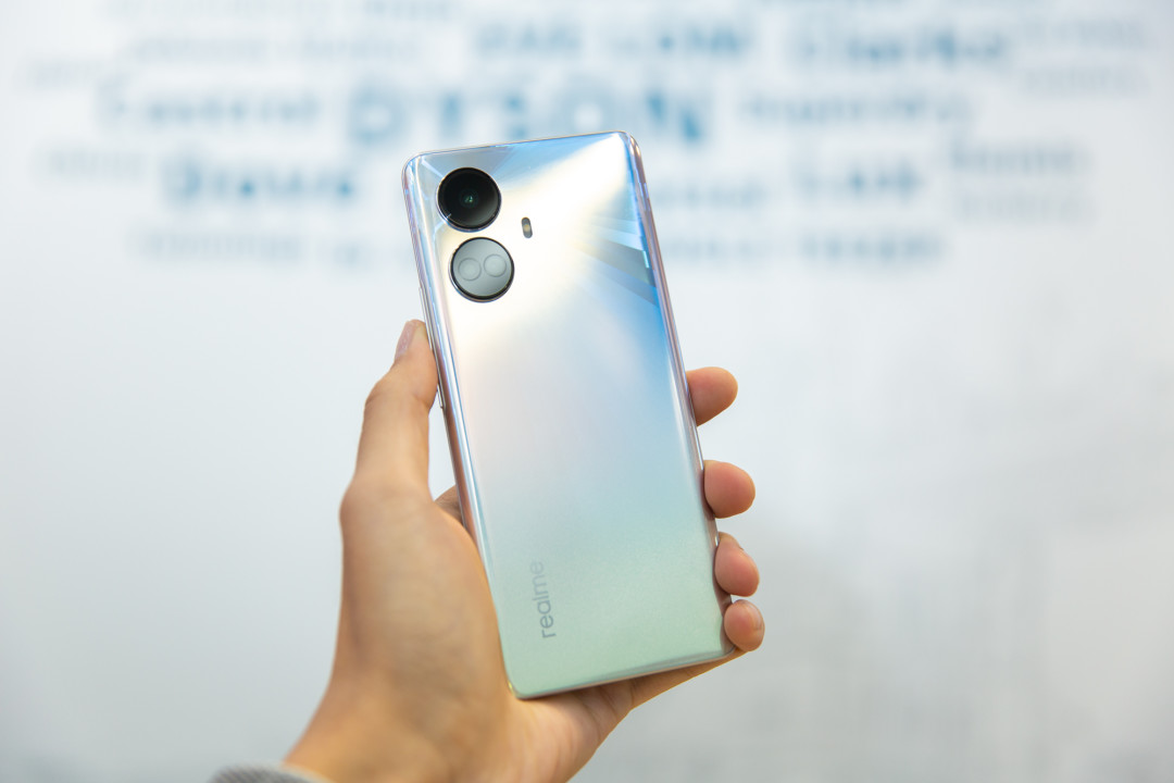 屏幕出彩的千元档机型,realme 真我10 Pro+上手体验