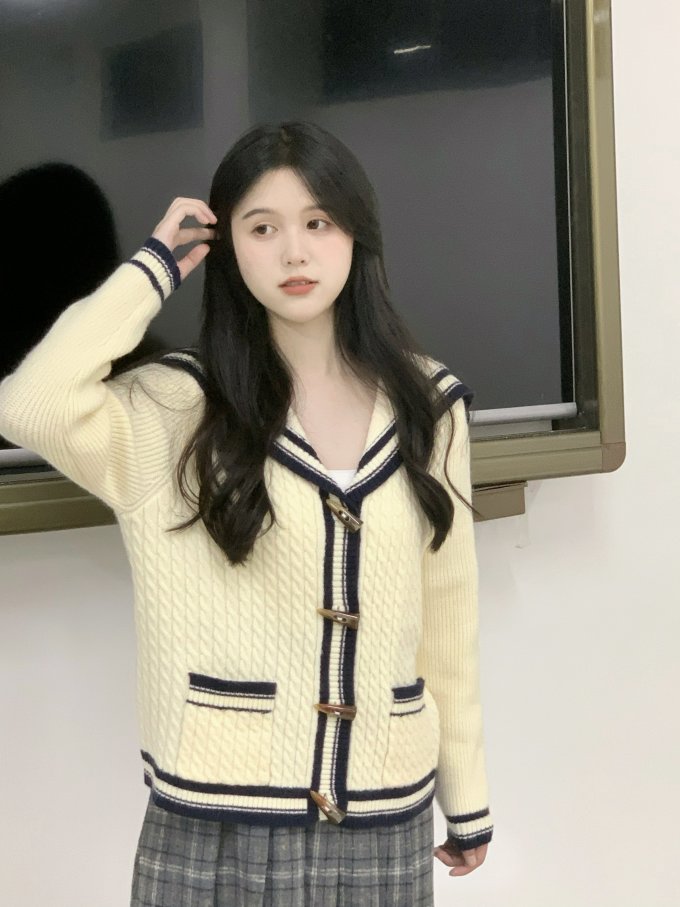 白鹿语女外套