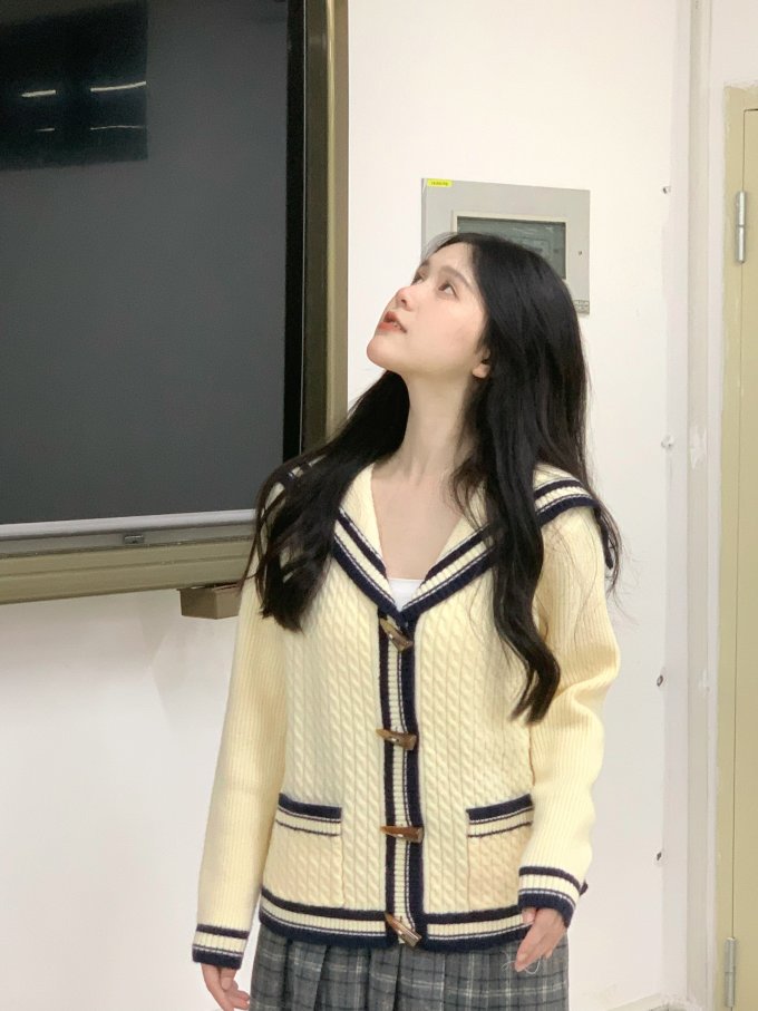 白鹿语女外套