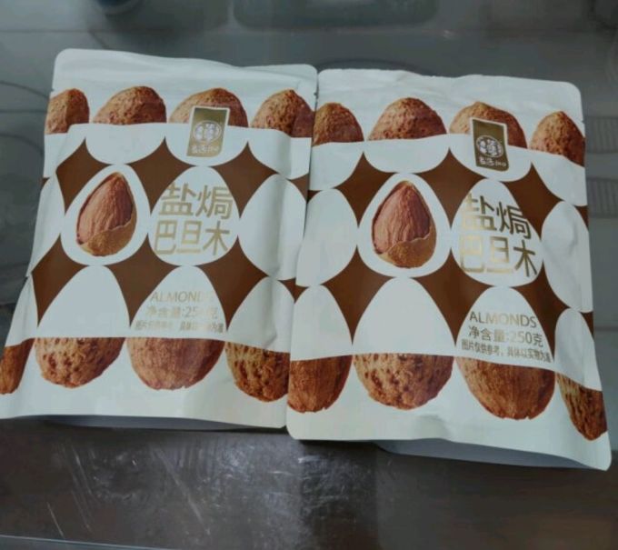 华味亨巴旦木