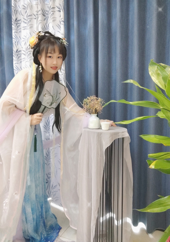 绛悠堂汉服