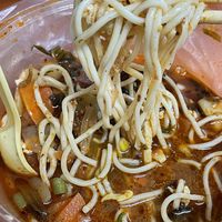 吃面这样整也太鲜了吧