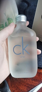 小众品牌CK平价香水