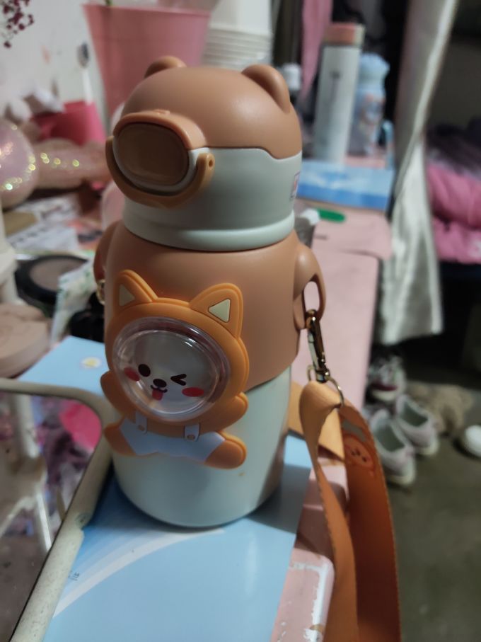优隆儿童保温杯