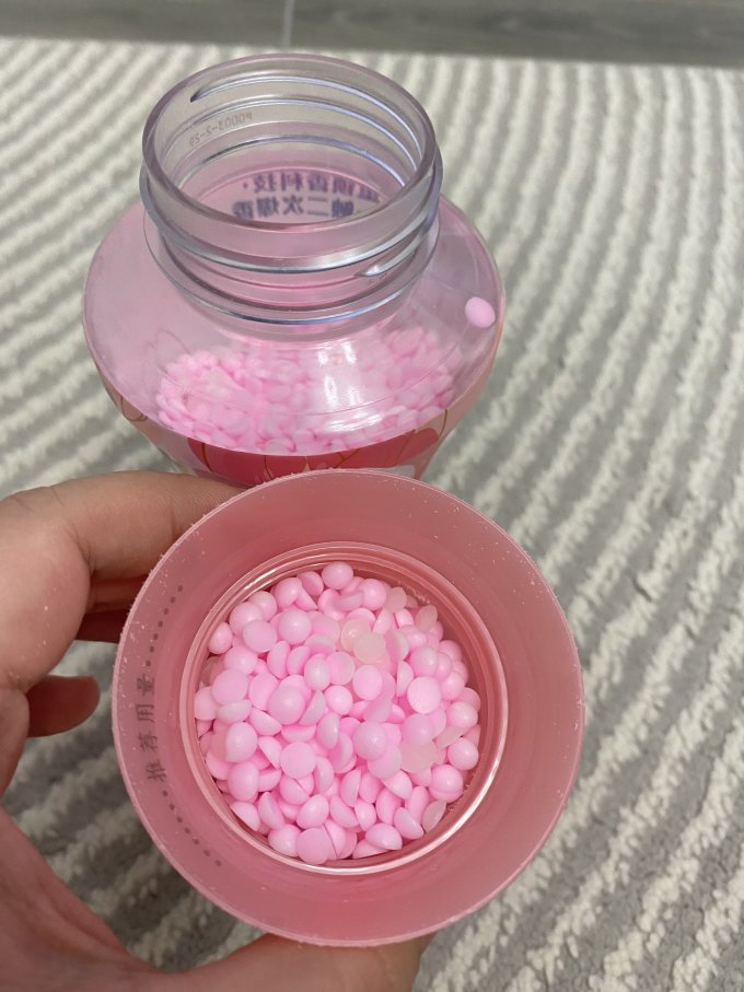 当妮留香珠