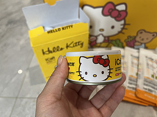 阿飞和巴弟竟然和Hello Kitty联名出猫粮了