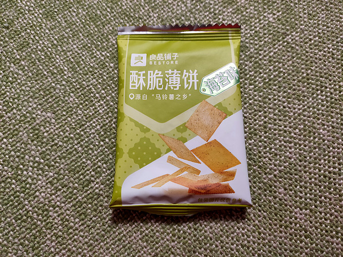 良品铺子饼干