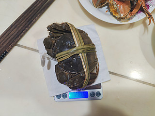 120元一只半斤多的阳澄湖大闸蟹味道如何？
