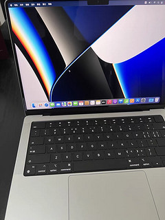 MacBook Pro 14inch PDD 11000安全下车